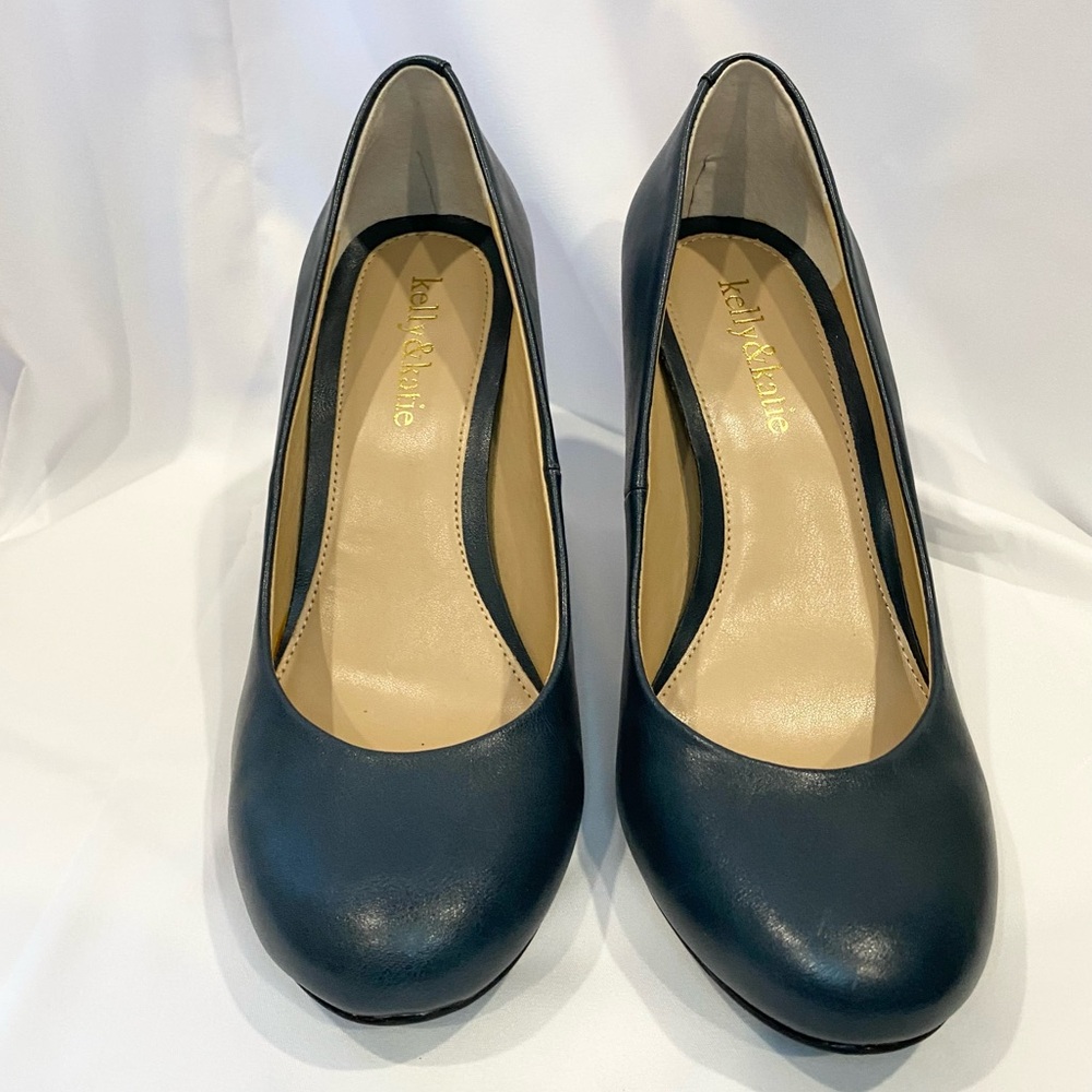 Kelly & Katie Dark Green Heels - NWOT